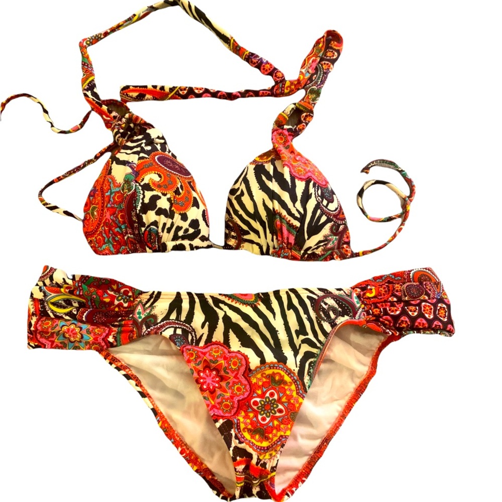 Luli Fama bikini 👙 Never worn Top XS Bottoms M